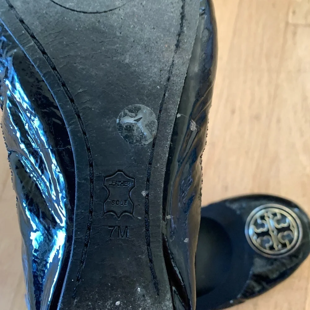 Tory Burch Caroline patent leather grosgrain trim ballet flat dark navy